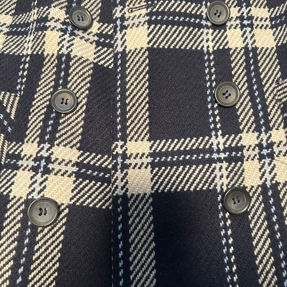 Talbots Double Breasted Plaid Peacoat
Super Cute with Jeans 
Women’s Size 6 - Picture 8 of 10